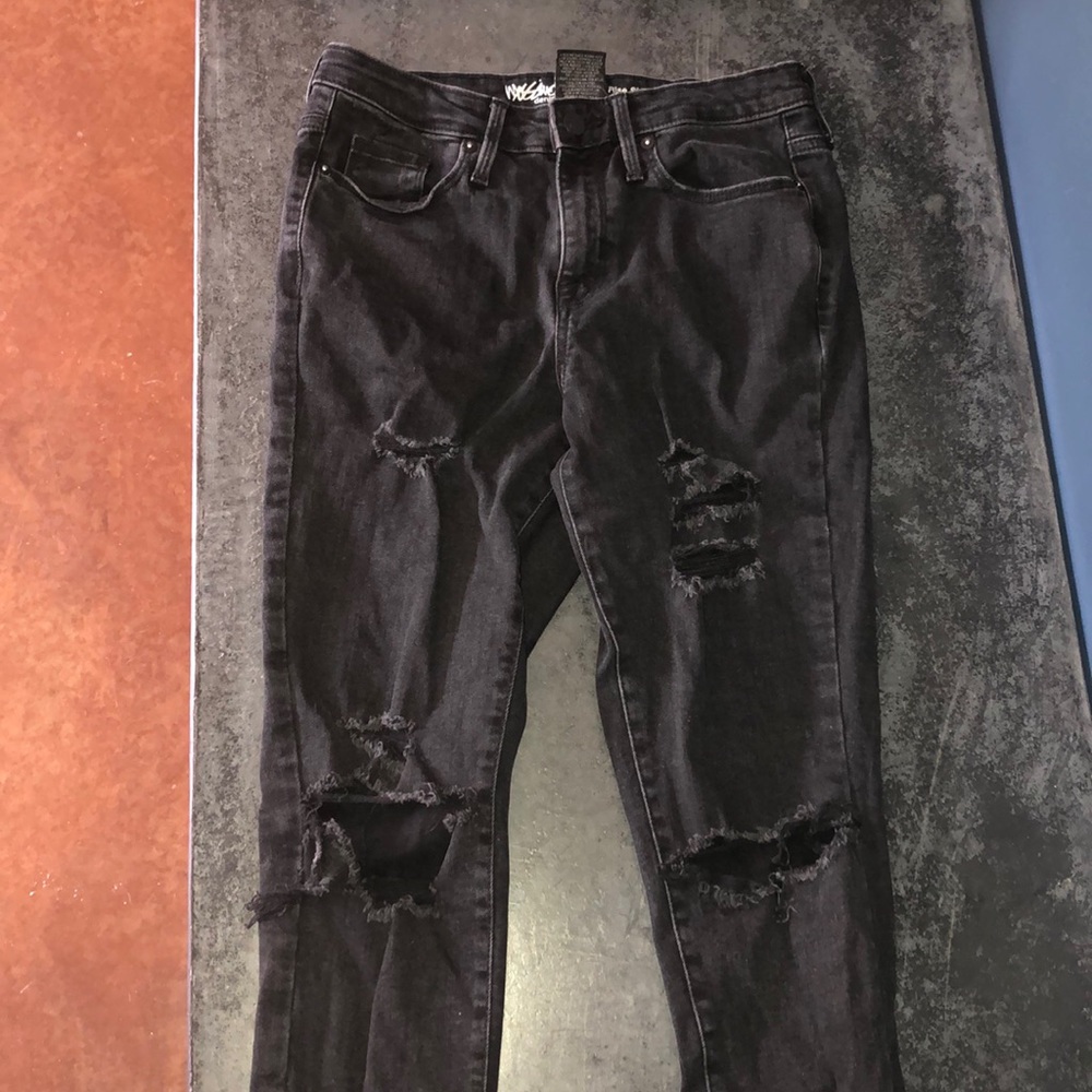 Black ripped jeans